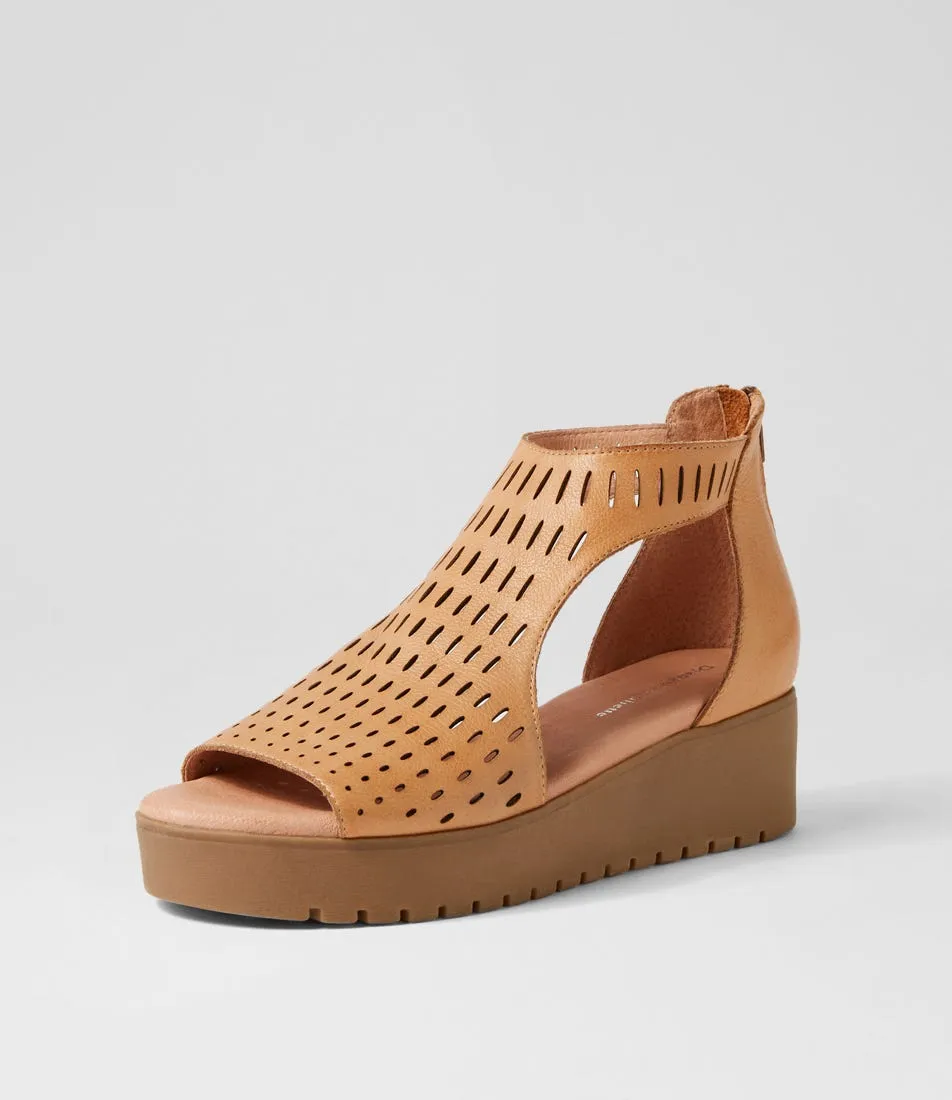 DJANGO & JULIETTE Oxxie Dark Tan Light Choc Leather Sandals