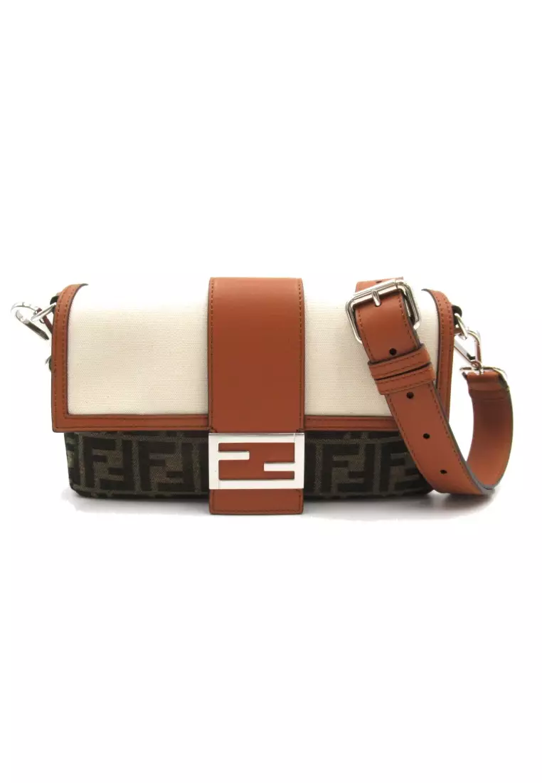 Fendi Pre-loved Fendi Zucca Shoulder bag Shoulder bag canvas leather Brown ivory