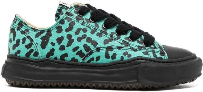 Maison MIHARA YASUHIRO leopard-print low-top sneakers Green