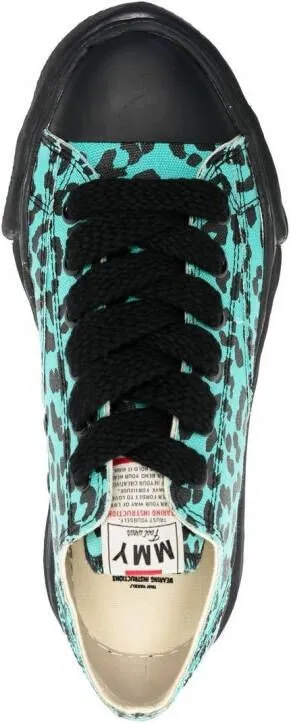 Maison MIHARA YASUHIRO leopard-print low-top sneakers Green