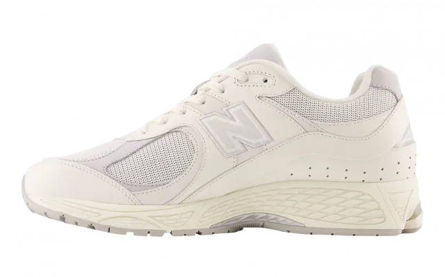 NEW BALANCE 2002R WHITE SEA SALT