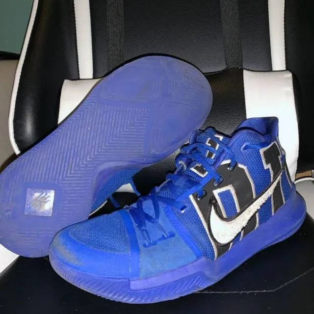 Nike Kyrie 3 Duke