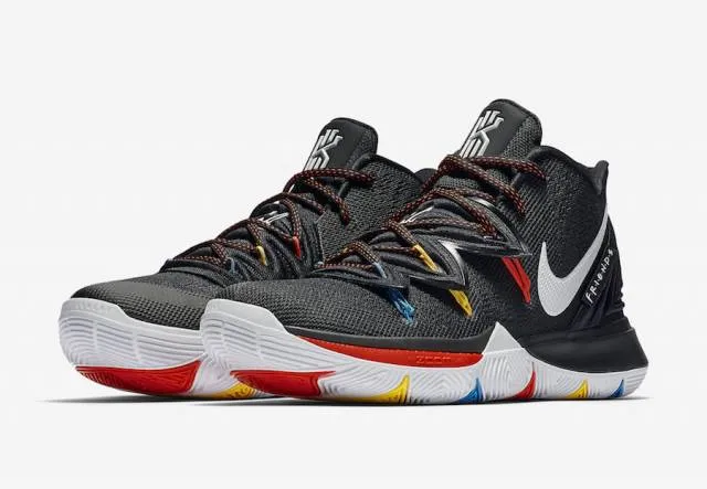 Nike Kyrie 5 Friends