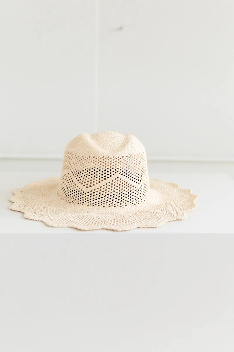 SAKURA HAT IN PANAMA STRAW