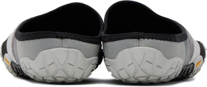 TAKAHIROMIYASHITA TheSoloist. Black & Gray Suicoke Edition FiveFingers Sneakers