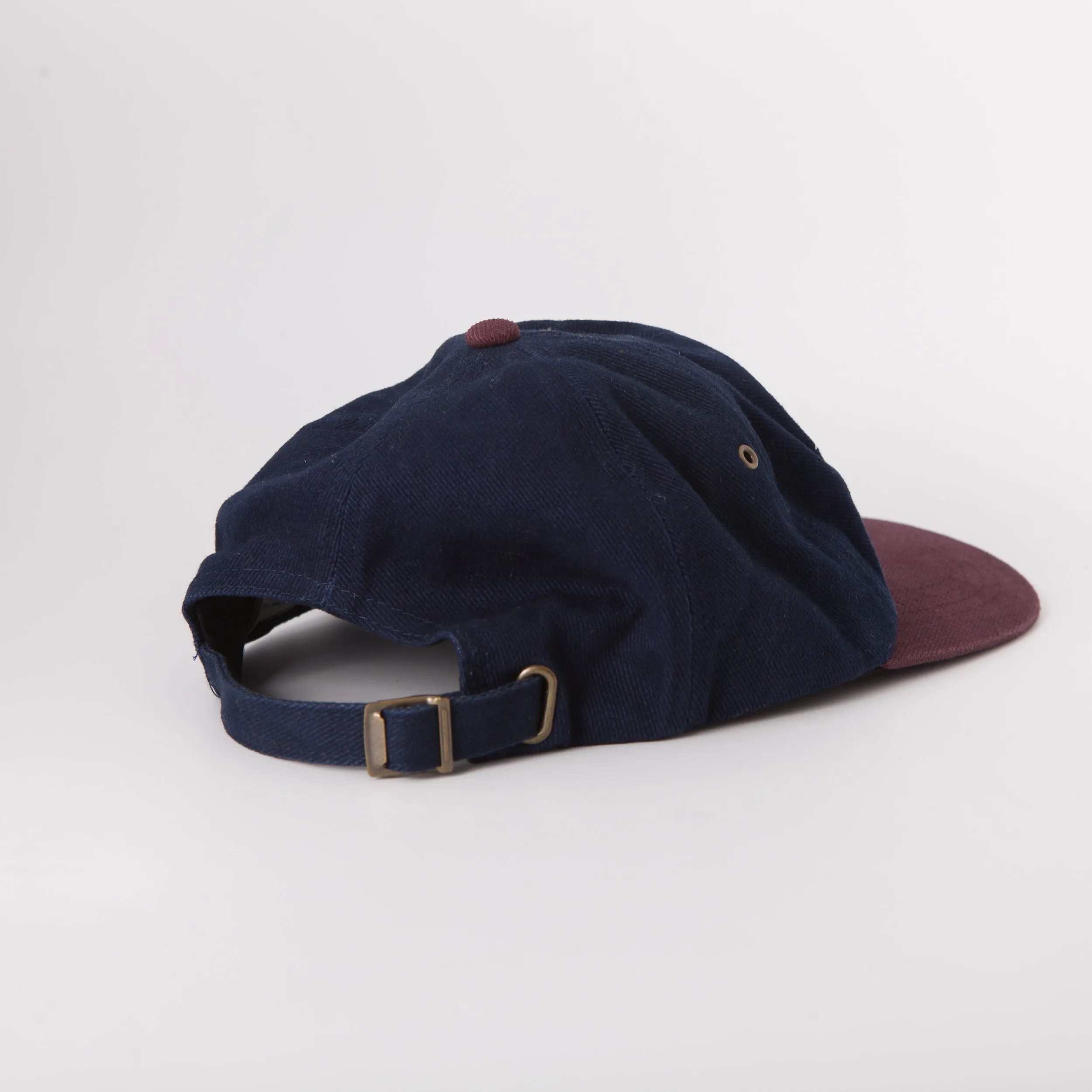 Vintage - Men - Reebok Canvas Strapback - Navy/Burgundy