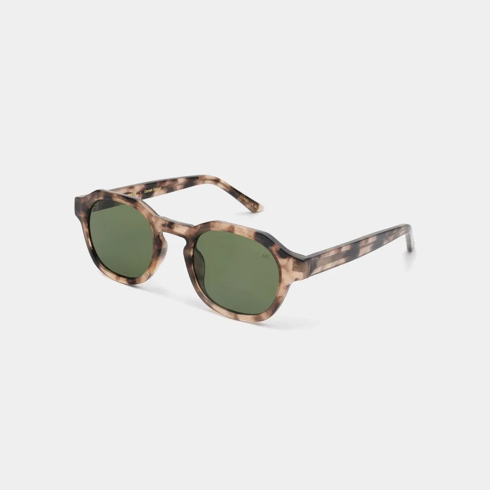 Zan Sunglasses - Coquina